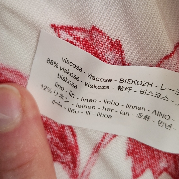 Zara NWT Red Floral Button-Up Shirt, Size Medium - Picture 5 of 6